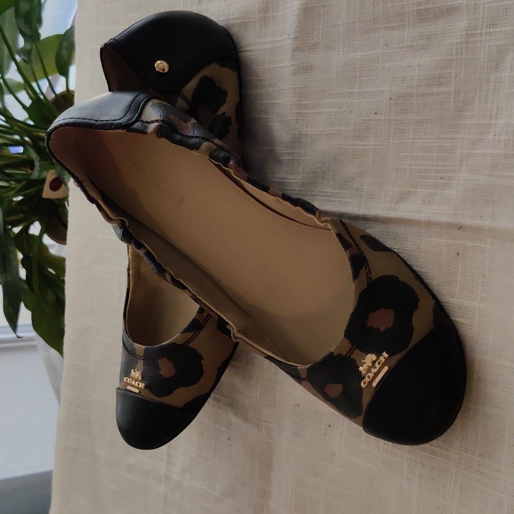 COACH Camilla flats